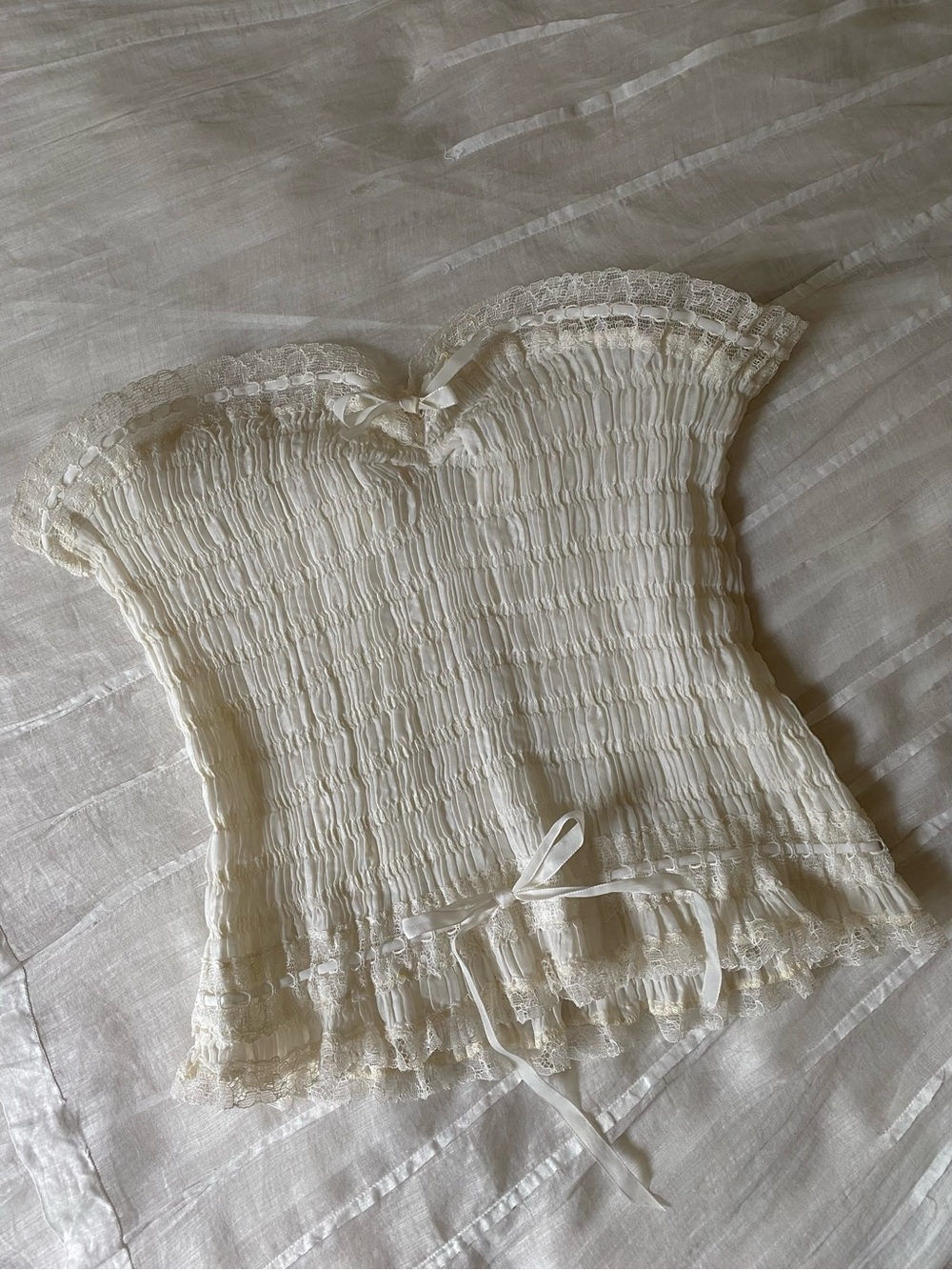 Vintage 1950s Ivory Lace-Trim Smocked Bustier Top
